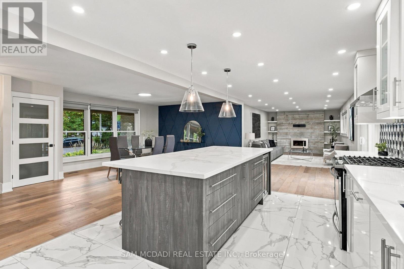 1357 Saginaw Crescent, Mississauga, ON