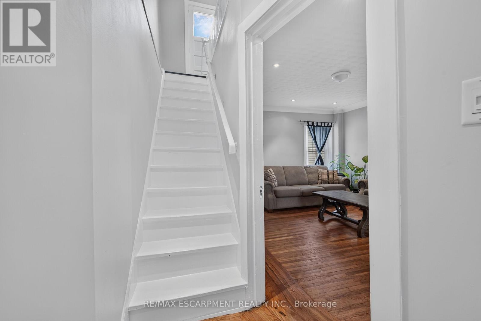 103 Belmont Avenue, Hamilton, ON