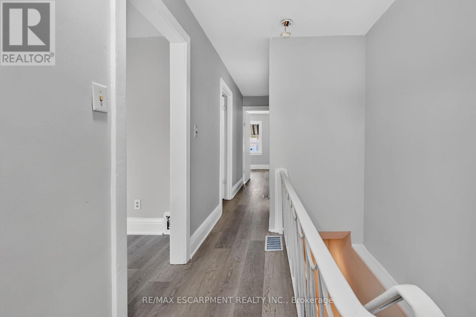 103 Belmont Avenue, Hamilton, ON