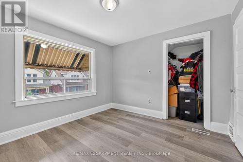 103 Belmont Avenue, Hamilton, ON 