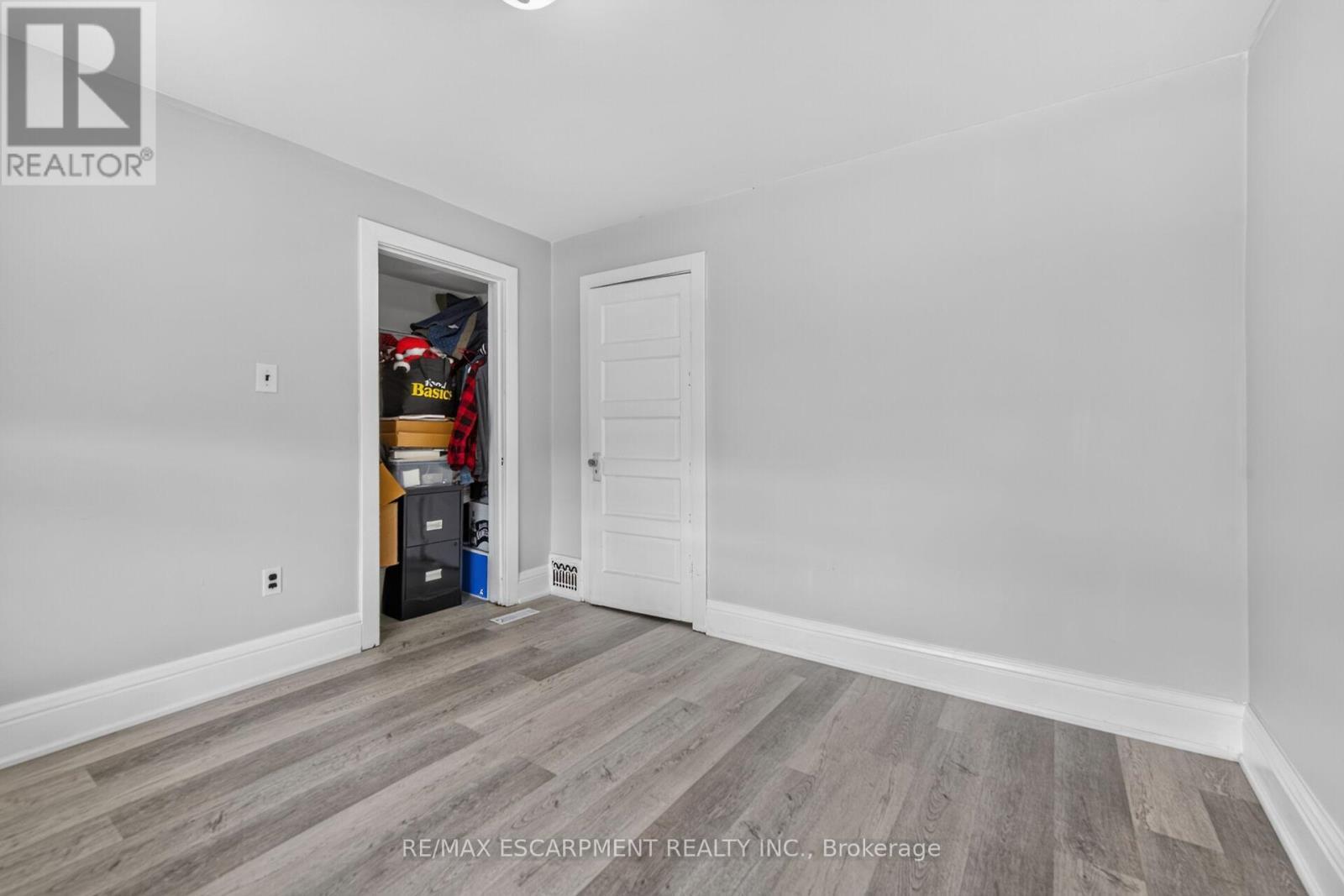 103 Belmont Avenue, Hamilton, ON