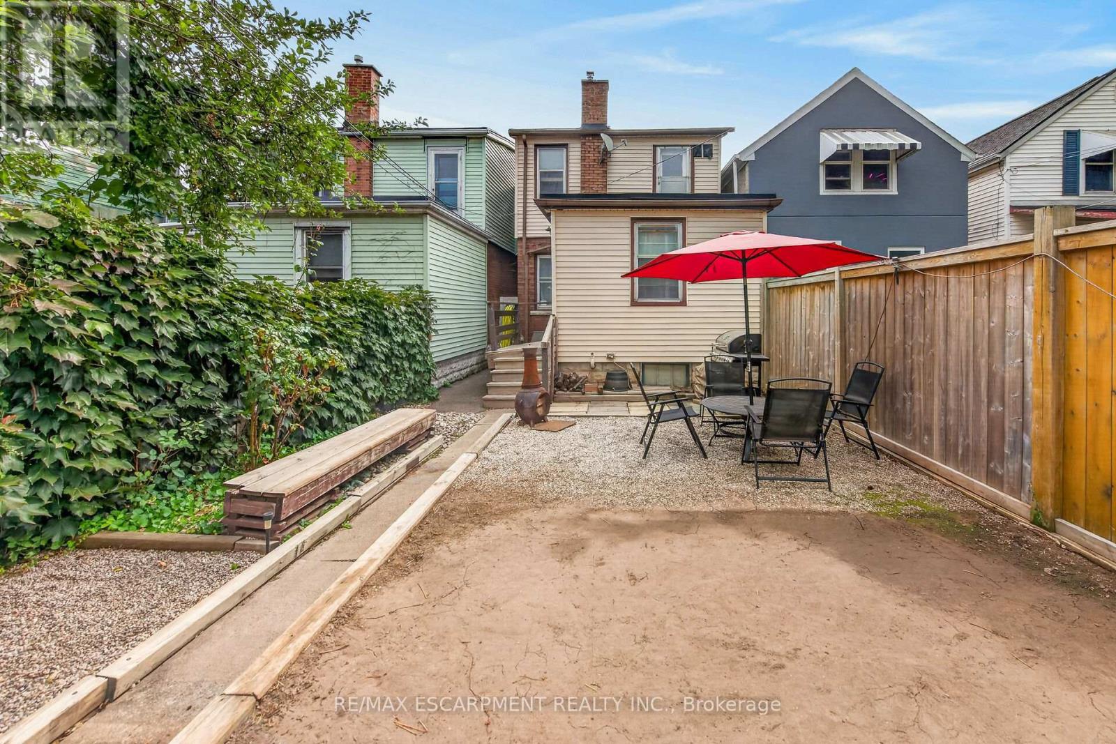 103 Belmont Avenue, Hamilton, ON