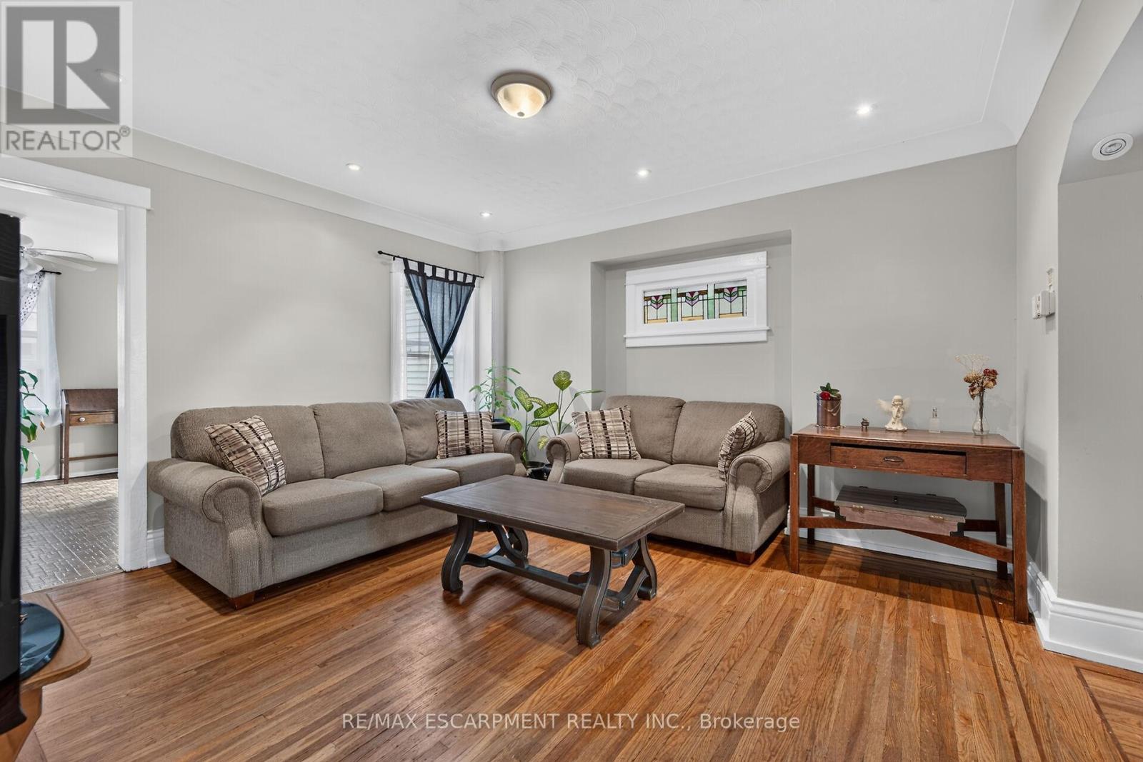 103 Belmont Avenue, Hamilton, ON