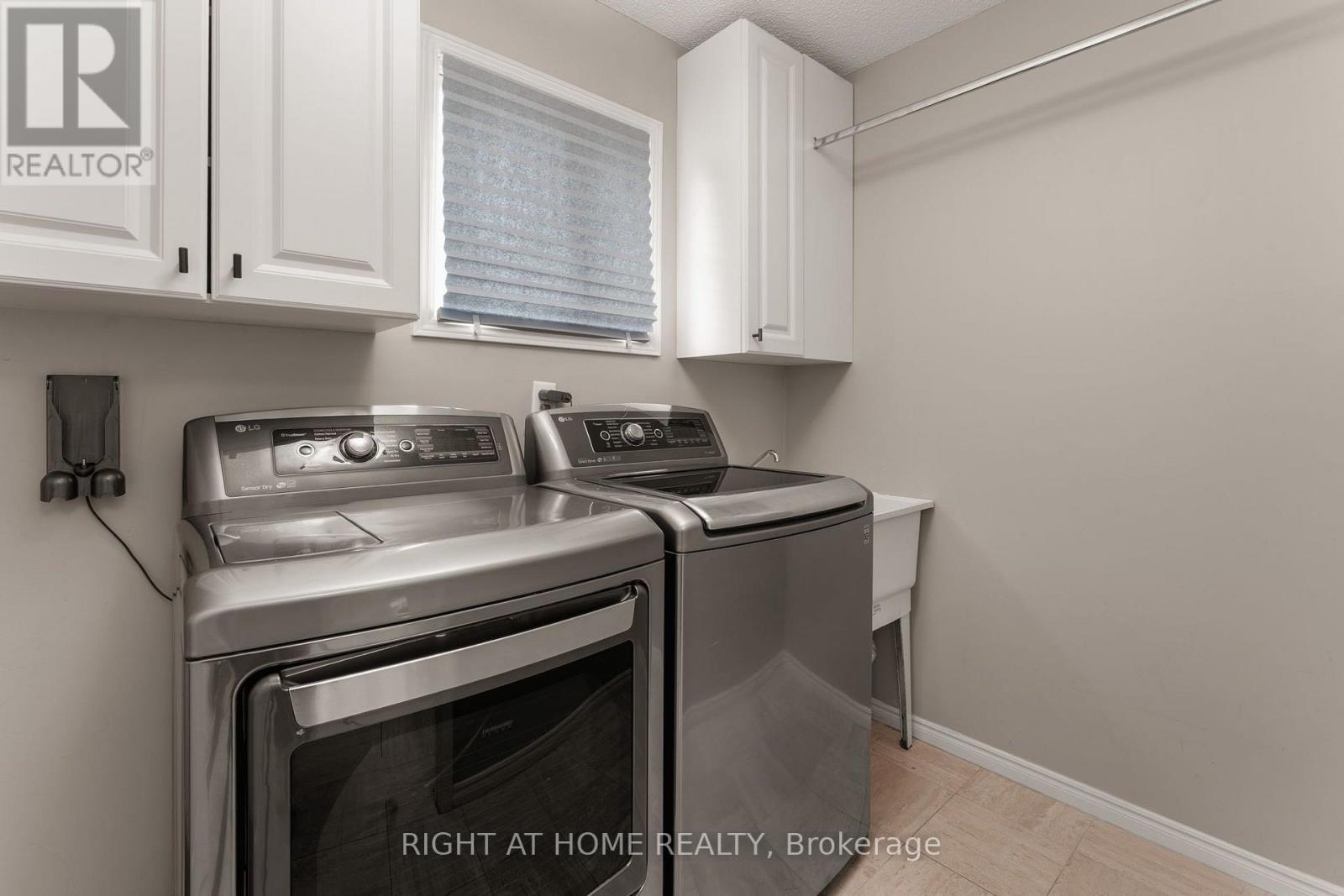 5382 Huntingfield Drive, Mississauga, ON