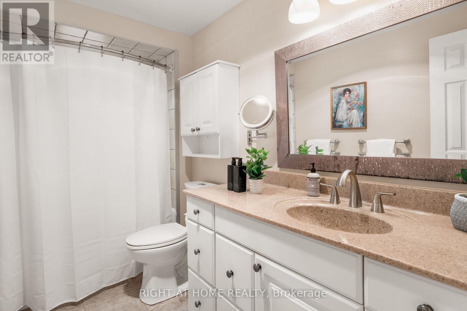 5382 Huntingfield Drive, Mississauga, ON