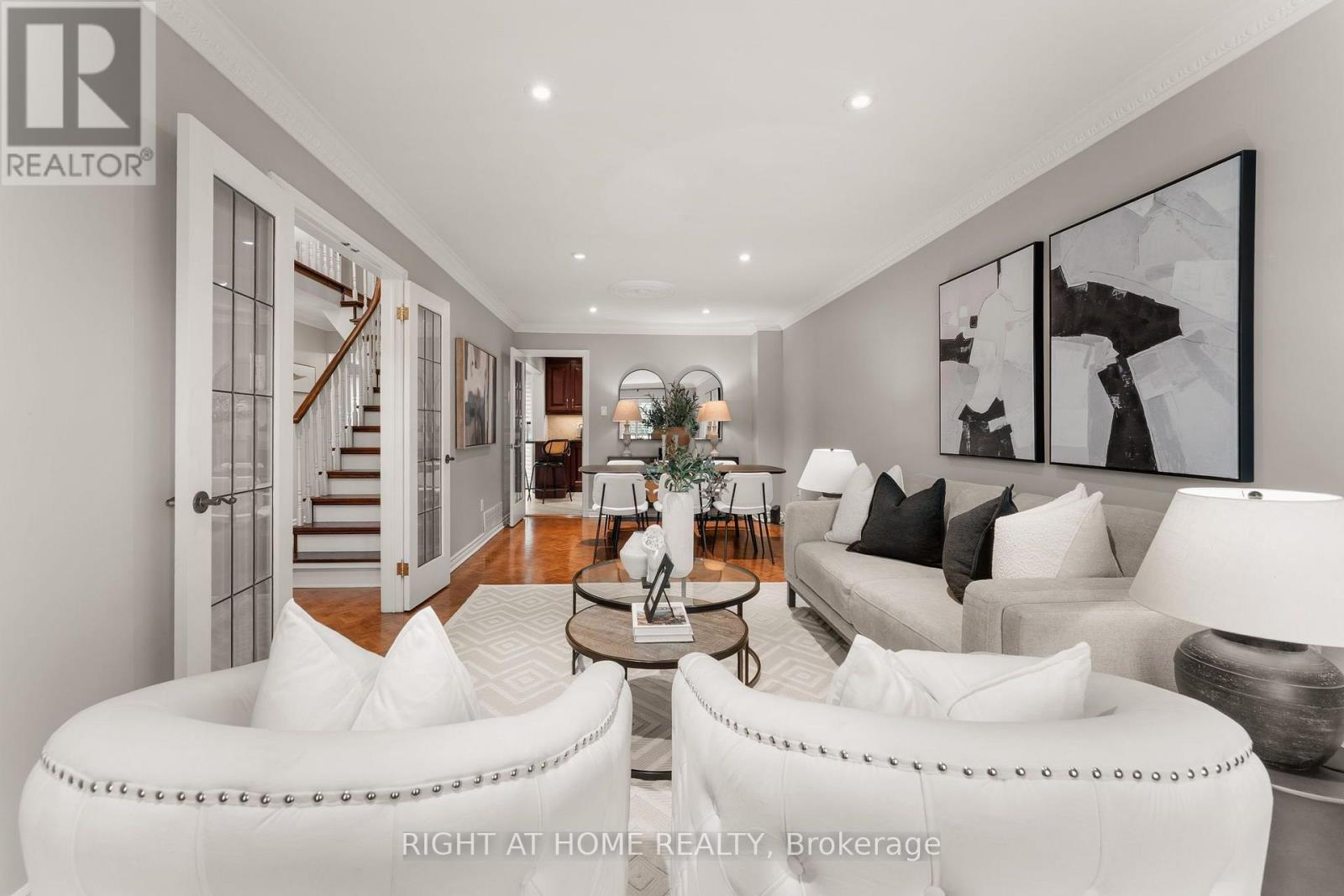 5382 Huntingfield Drive, Mississauga, ON