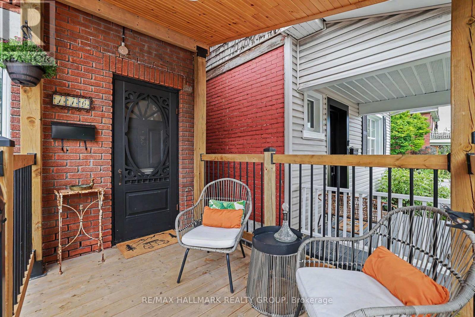 116 Hamilton Avenue N, Ottawa, ON