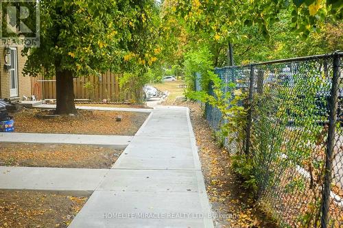 30 Jerome Crescent, Hamilton, ON 