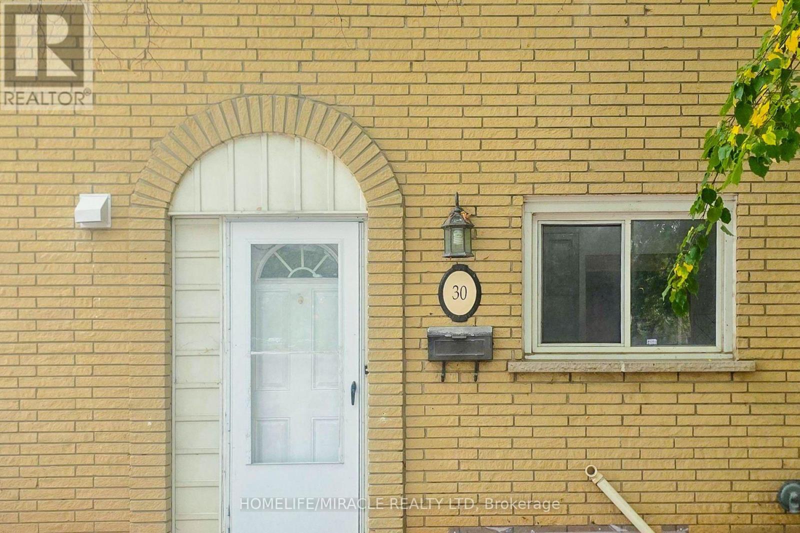 30 Jerome Crescent, Hamilton, ON