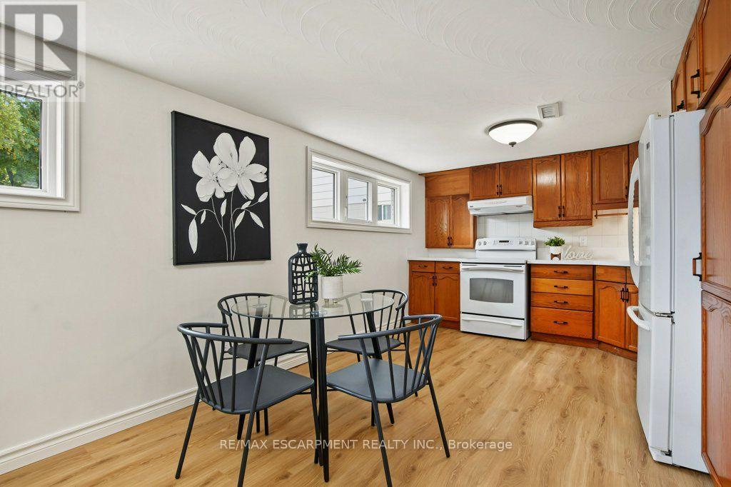 30 Catalina Drive, Hamilton, ON