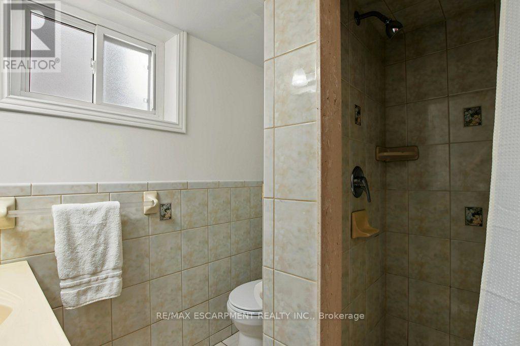 30 Catalina Drive, Hamilton, ON