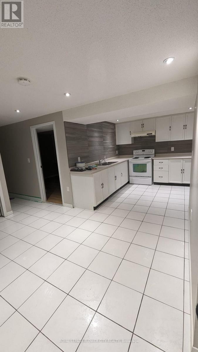 2605 Innisfil Road, Mississauga, ON