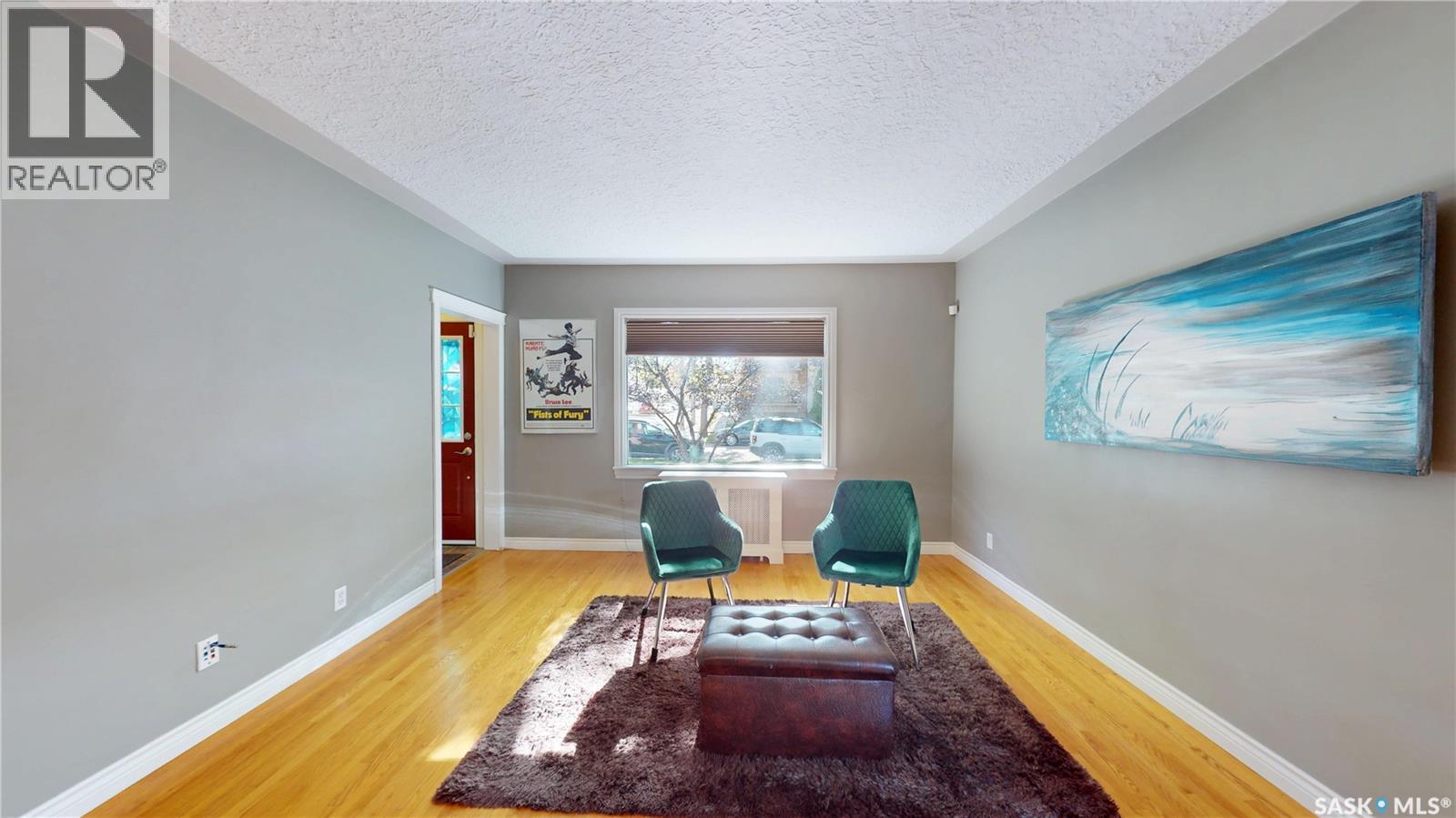 723 9Th Street E, Saskatoon, SK