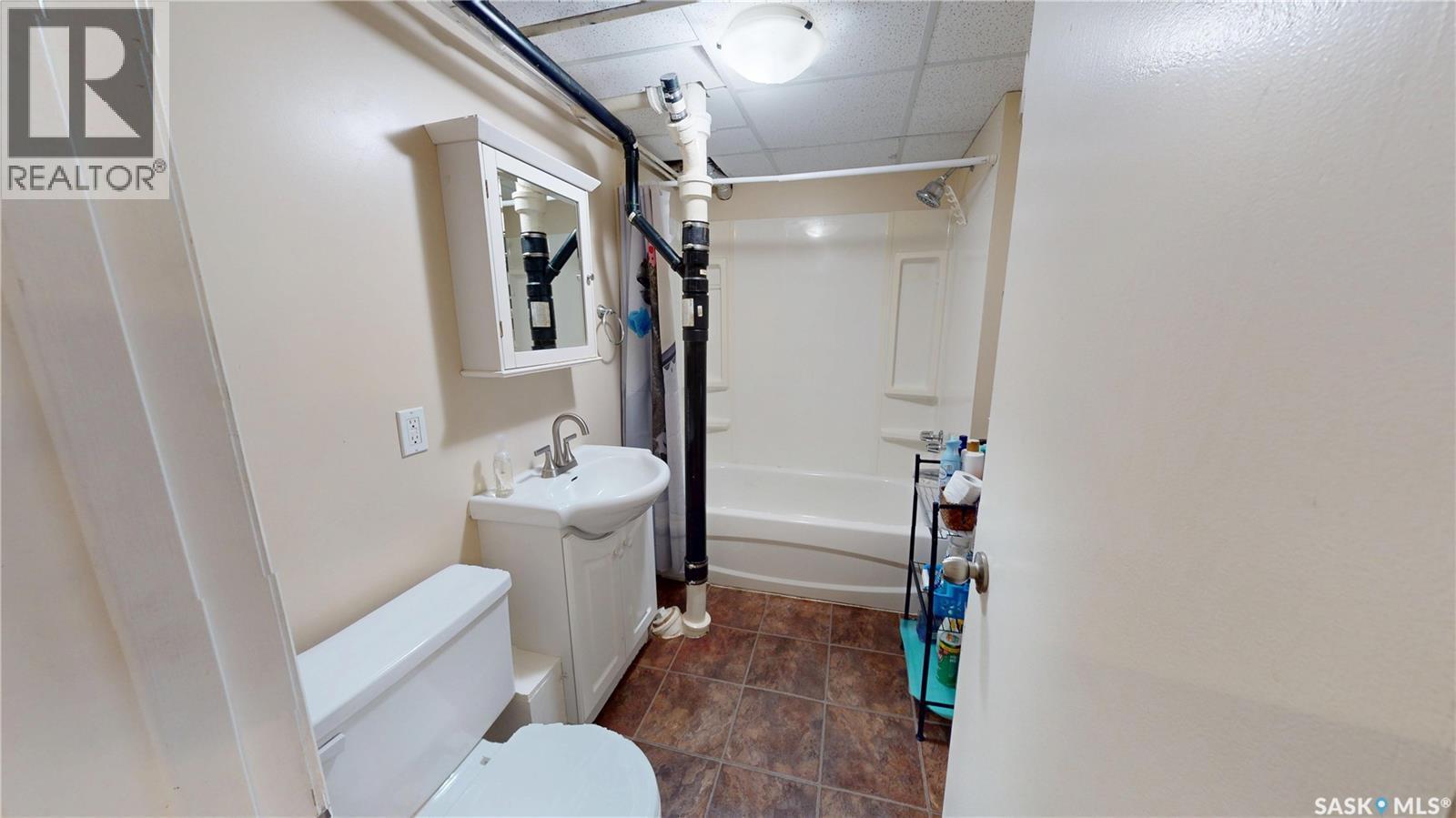 723 9Th Street E, Saskatoon, SK