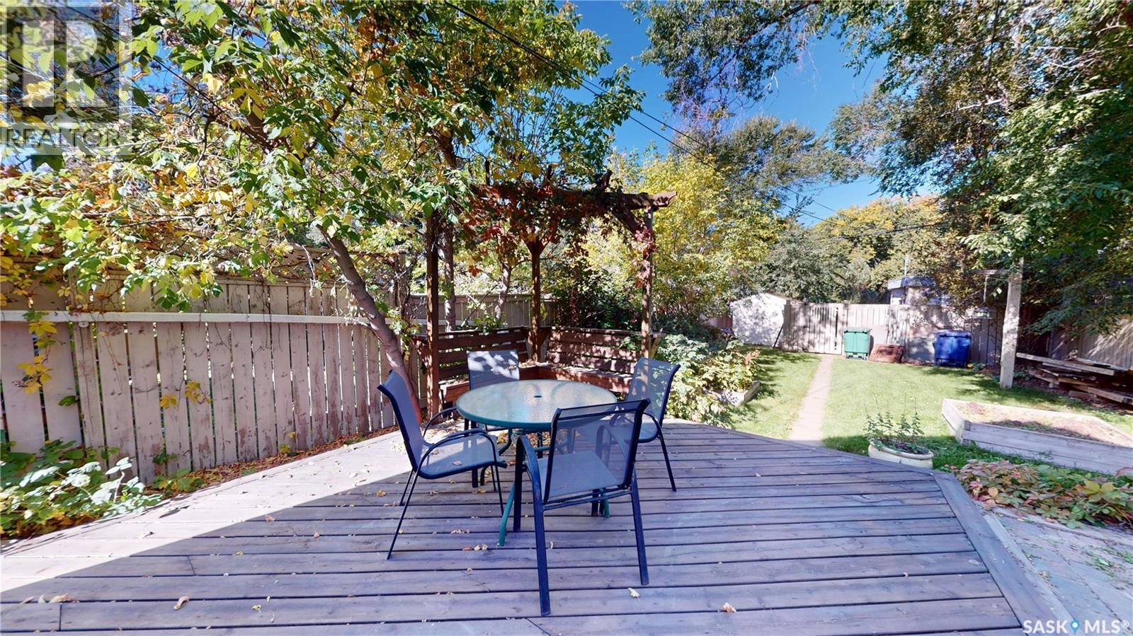 723 9Th Street E, Saskatoon, SK