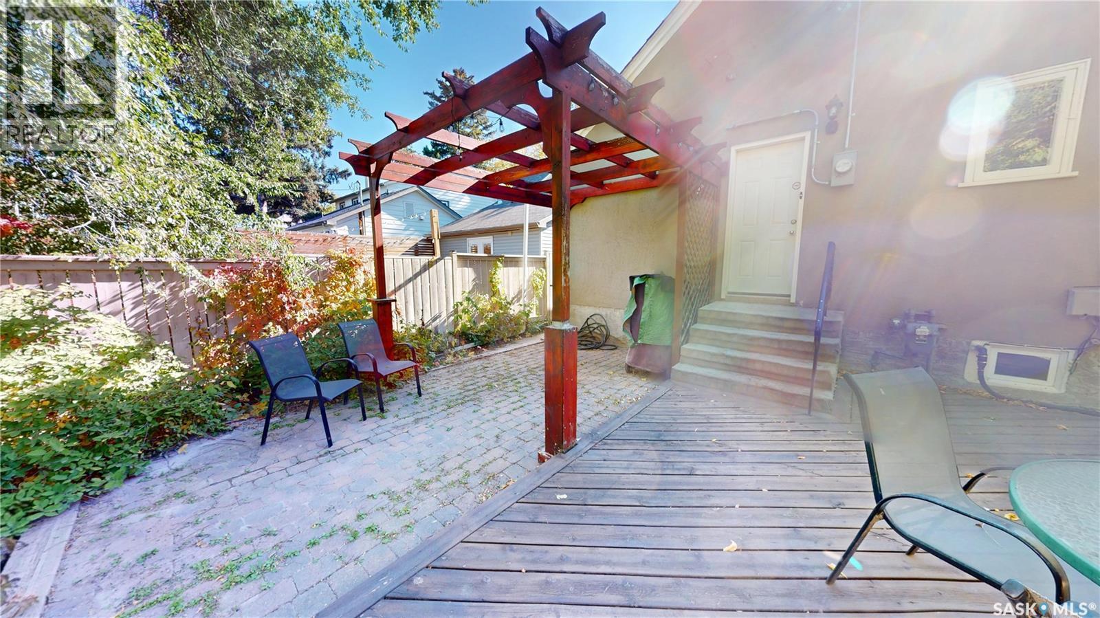 723 9Th Street E, Saskatoon, SK