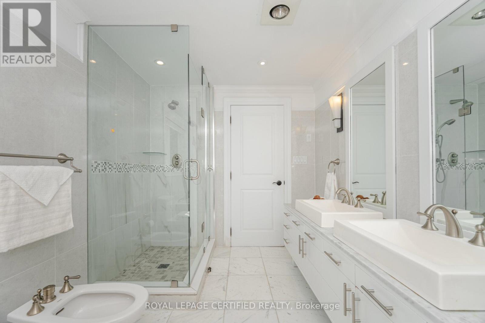 2197 Courrier Lane, Mississauga, ON