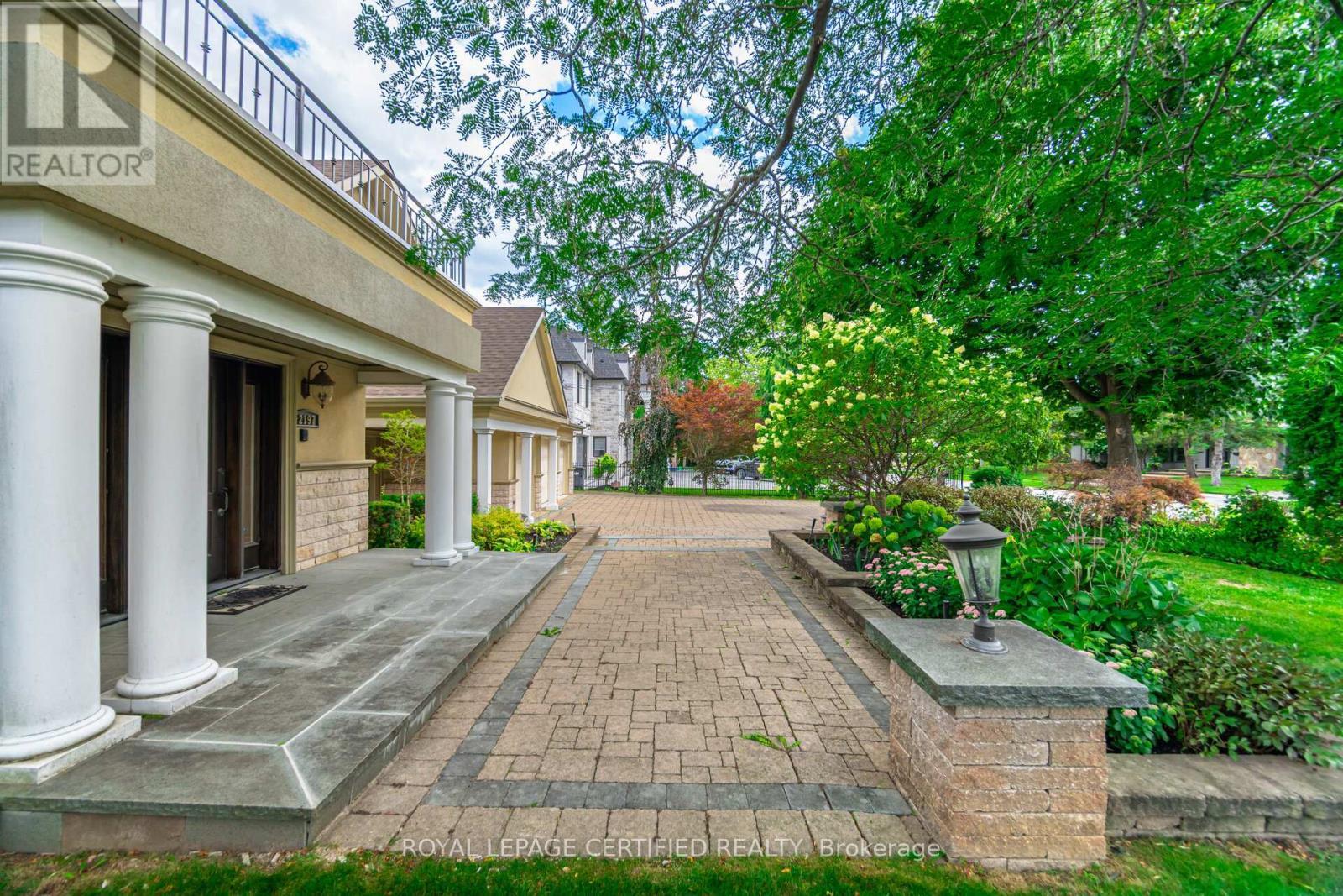 2197 Courrier Lane, Mississauga, ON