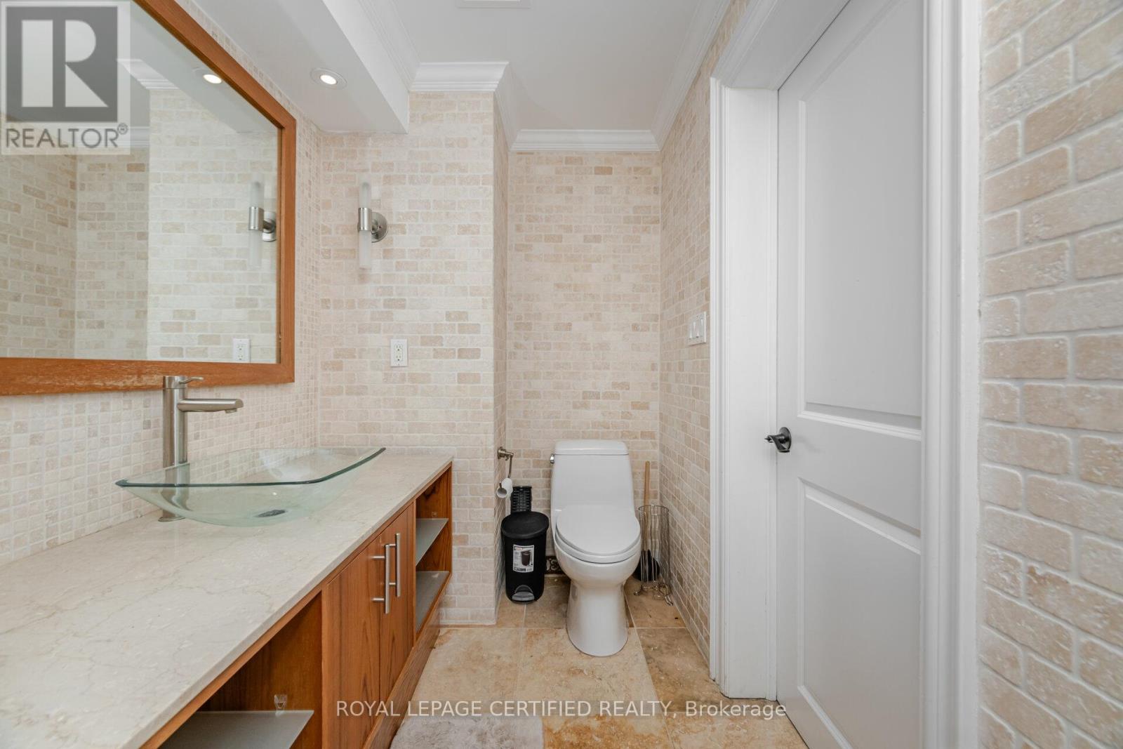 2197 Courrier Lane, Mississauga, ON