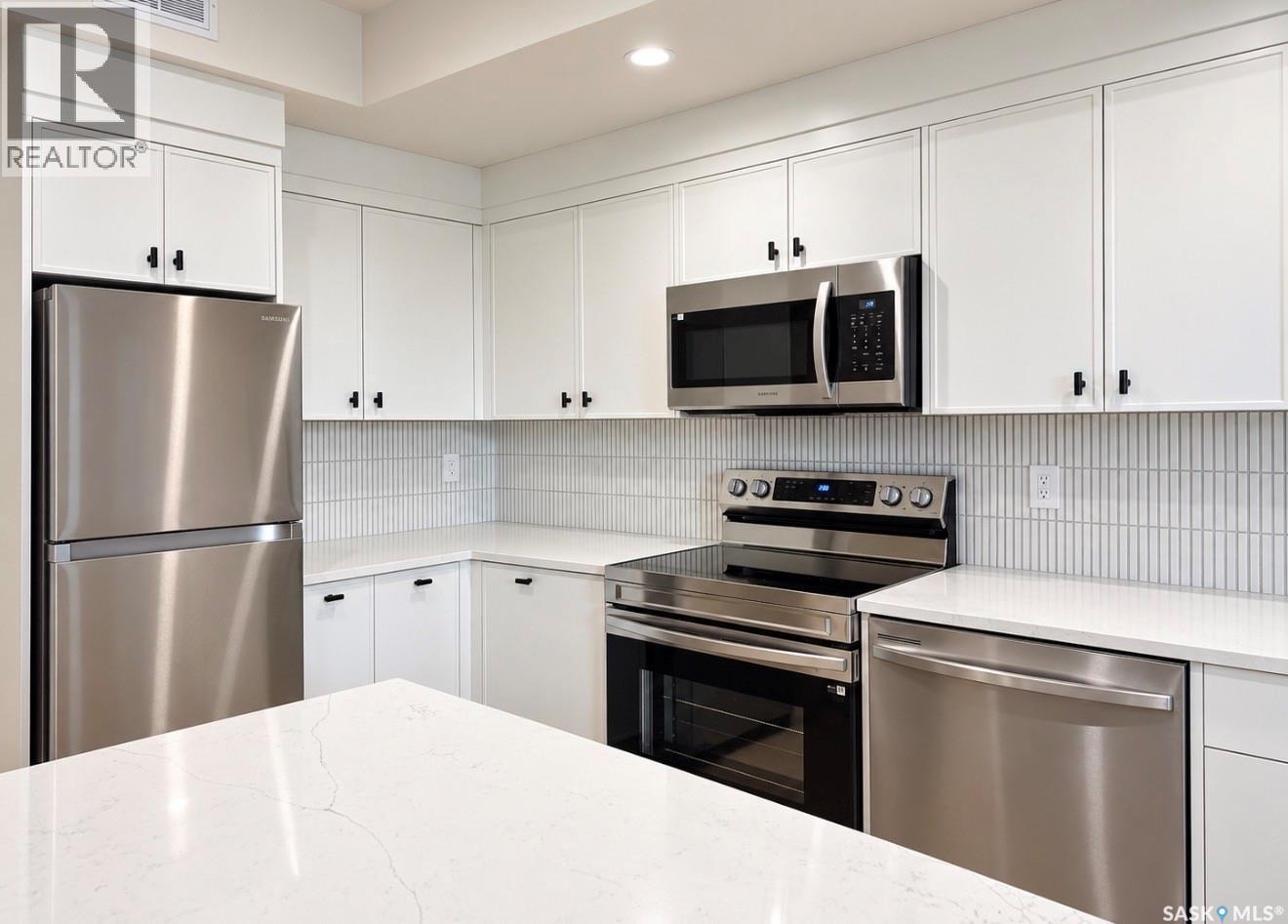 652 Pepper Bend, Saskatoon, SK