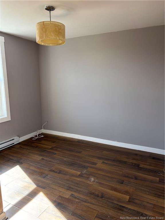 560 Queen St, Bathurst, NB