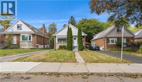 206 EAST 19TH Street  Hamilton, ON L9A 4S5