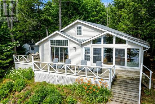 1118 PINE LAKE SHORES  Bracebridge, ON P1L 1X3