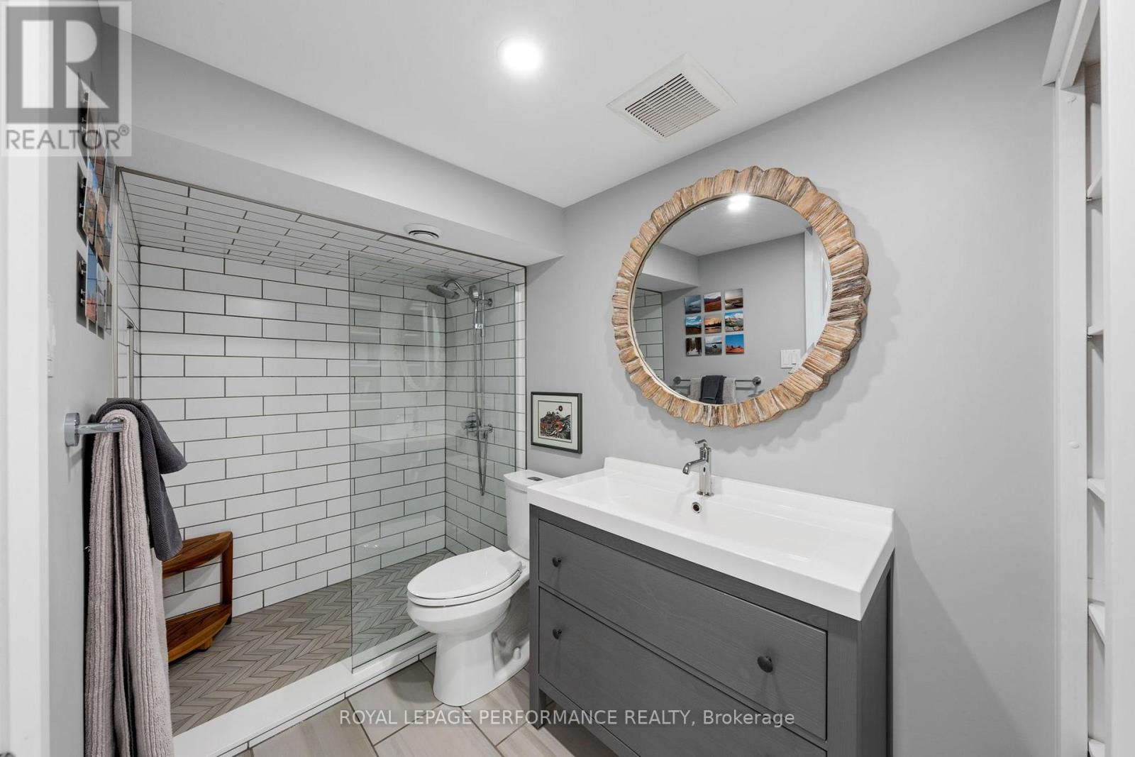 2189 Blossom Drive, Ottawa, ON