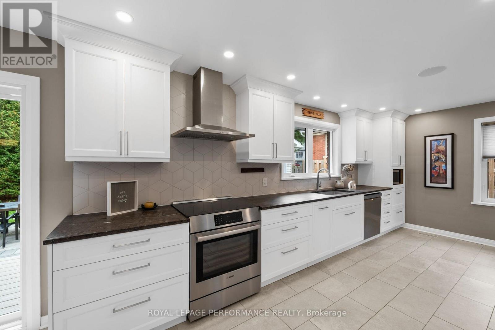 2189 Blossom Drive, Ottawa, ON