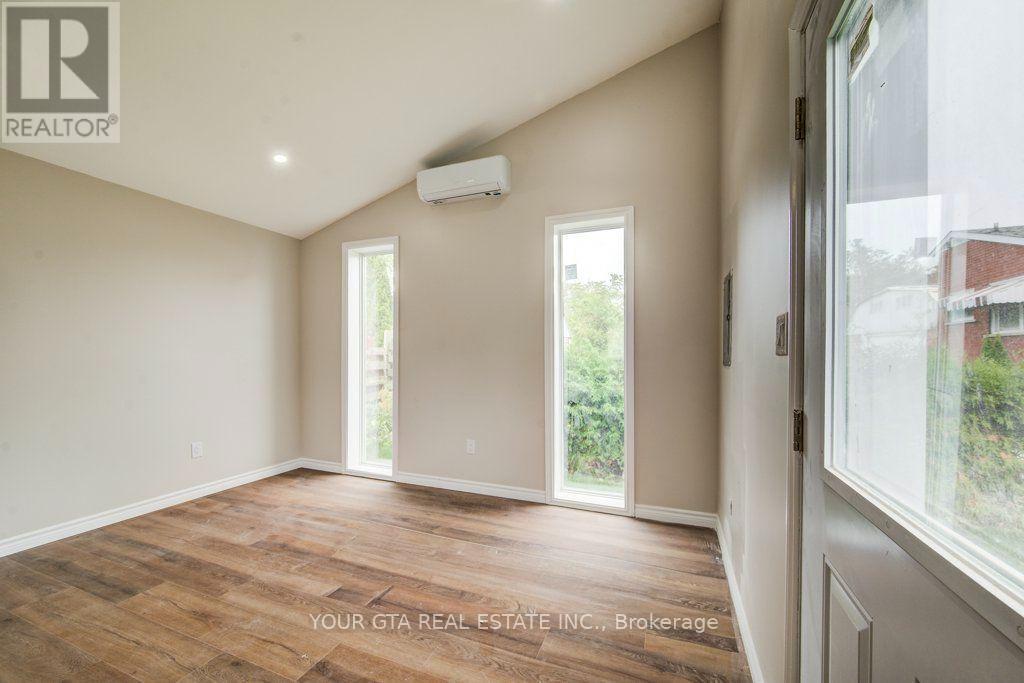 Unit 3 - 102 Massey Avenue, Kitchener, ON