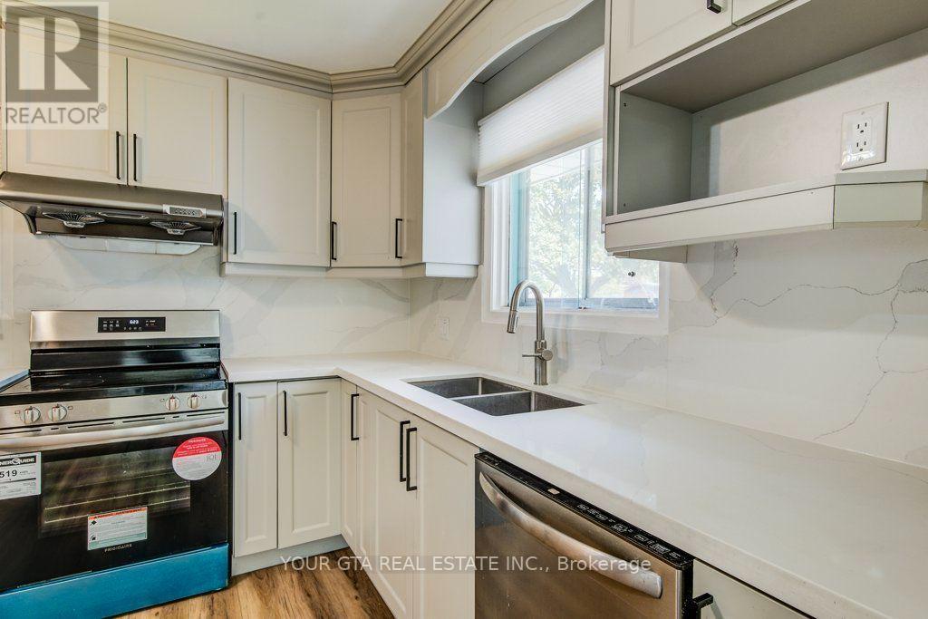 unit 1 - 102 Massey Avenue, Kitchener, ON