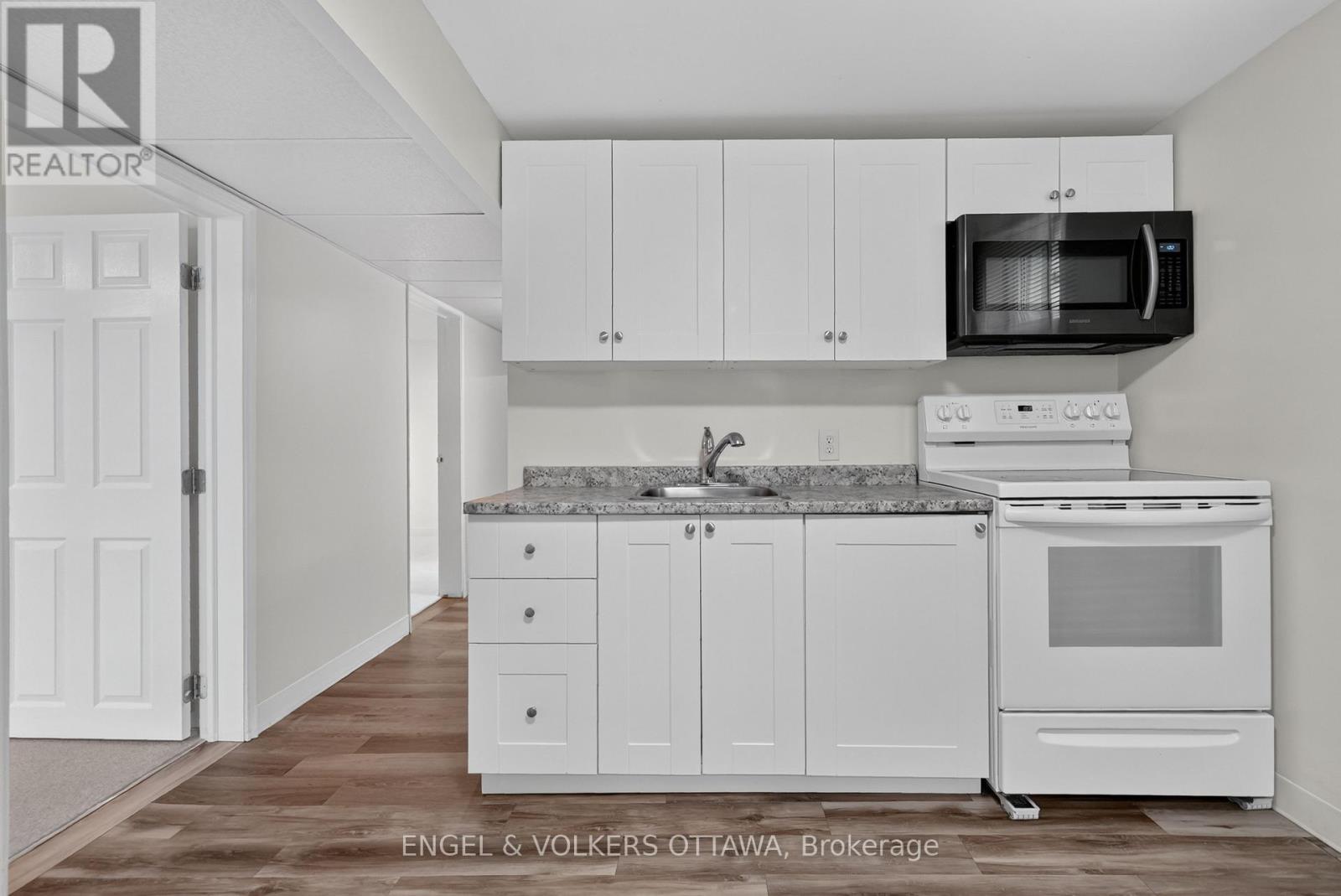 1238 St. Paul Avenue, Ottawa, ON