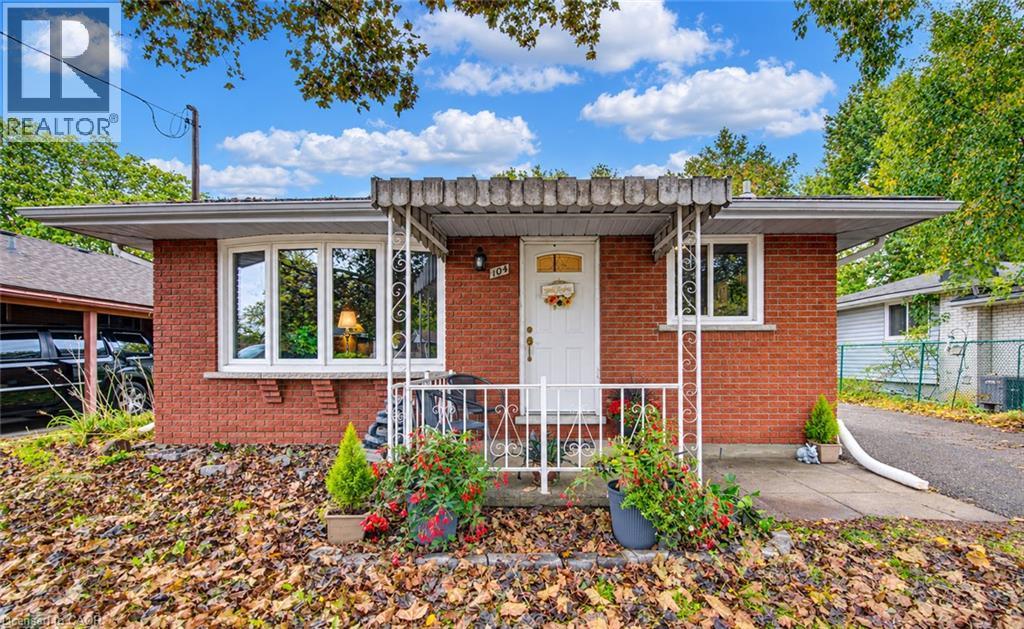 104 Weichel Street, Kitchener, ON