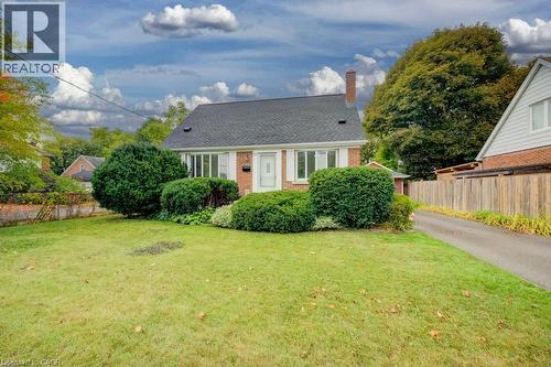 37 MARGARET Avenue N  Waterloo, ON N2J 3P3