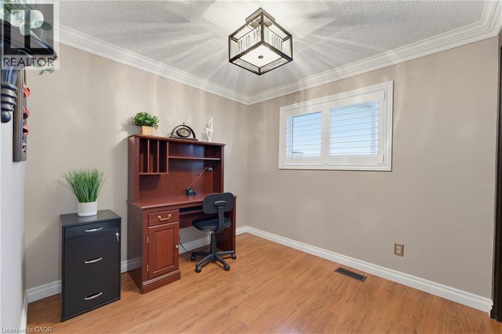 Main floor 2nd bedroom - 77 Yellow Birch Drive, Kitchener, ON