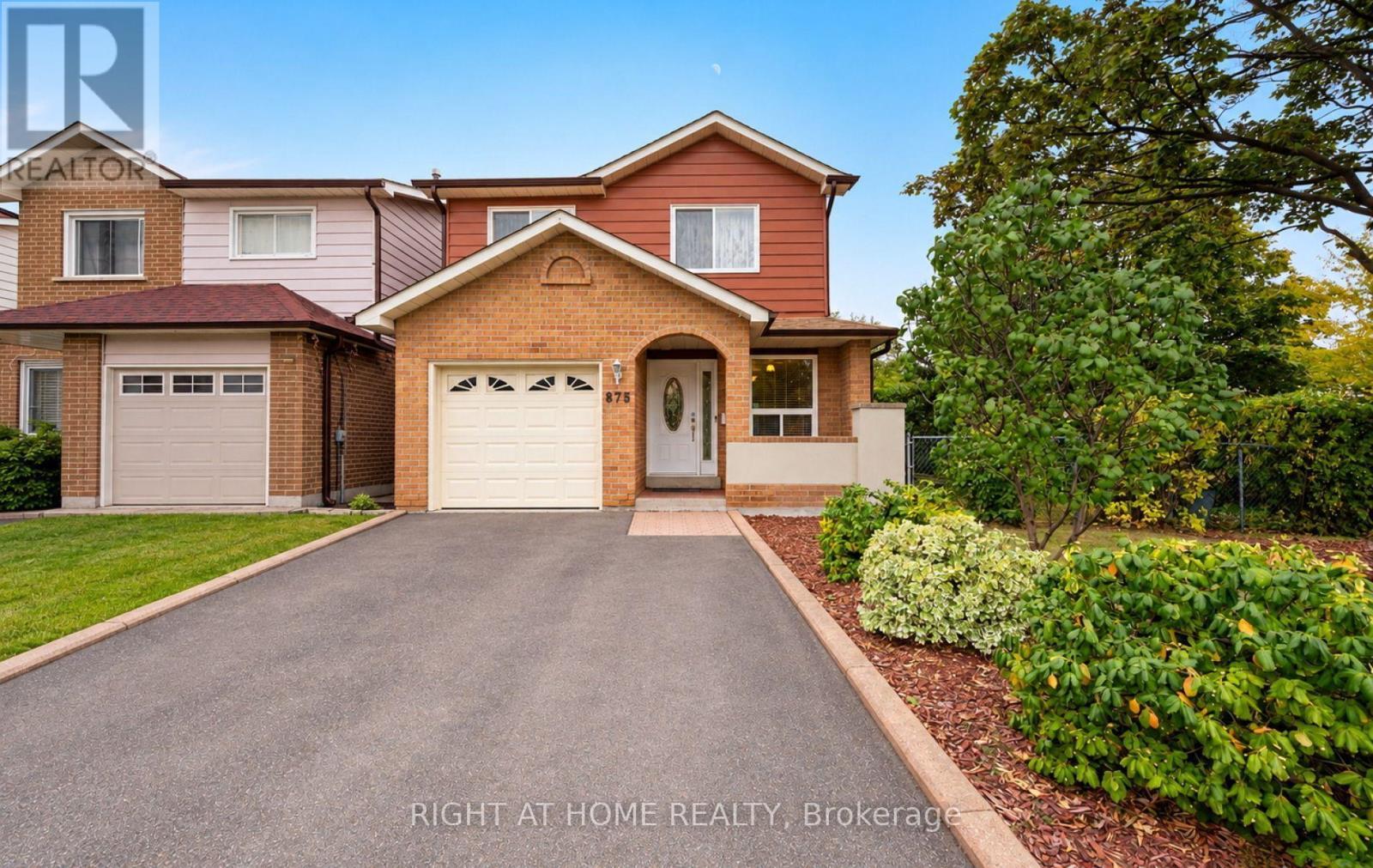 875 Messenger Meadow Drive, Mississauga, ON