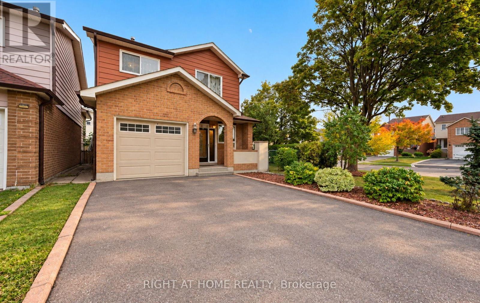875 Messenger Meadow Drive, Mississauga, ON