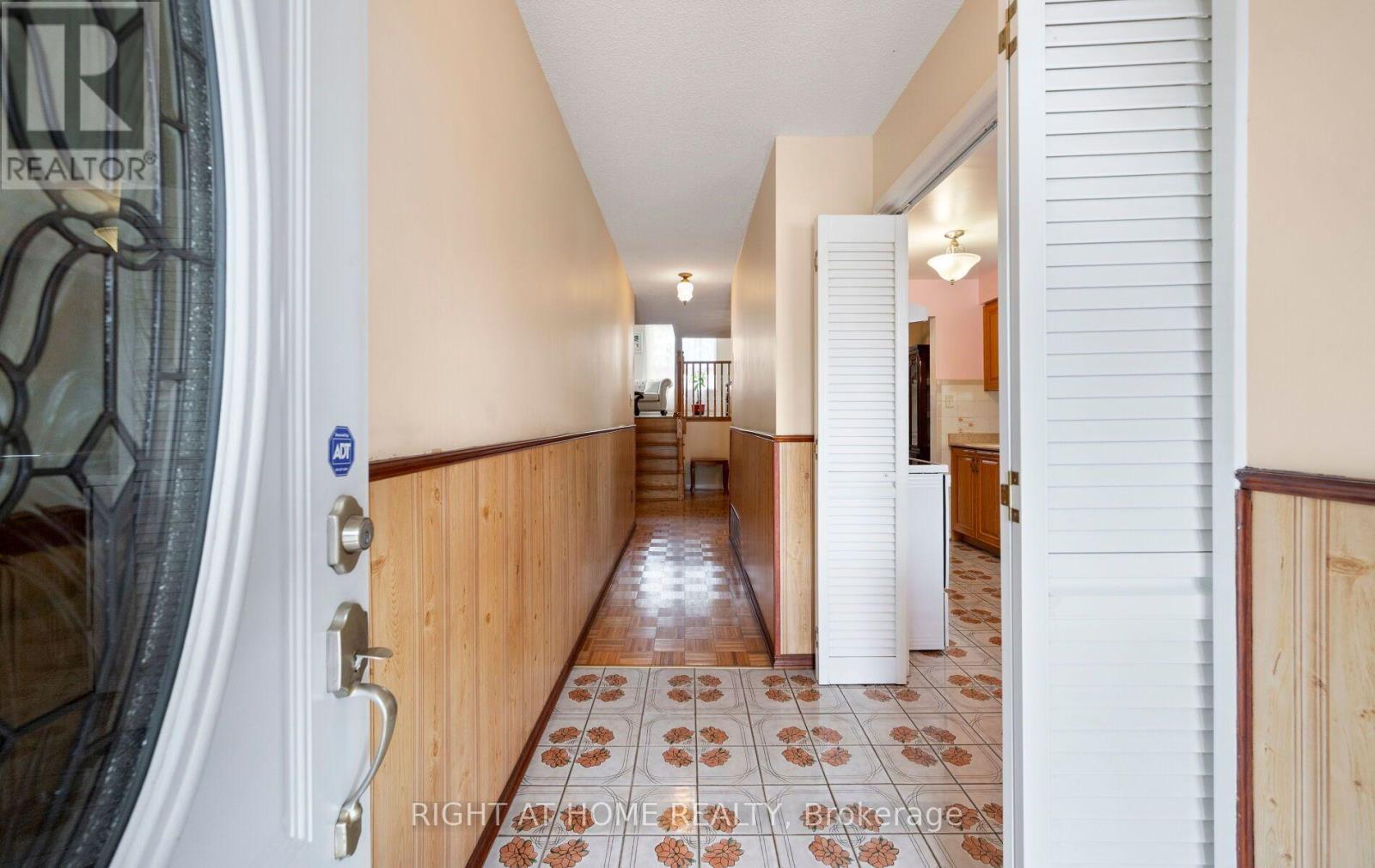 875 Messenger Meadow Drive, Mississauga, ON