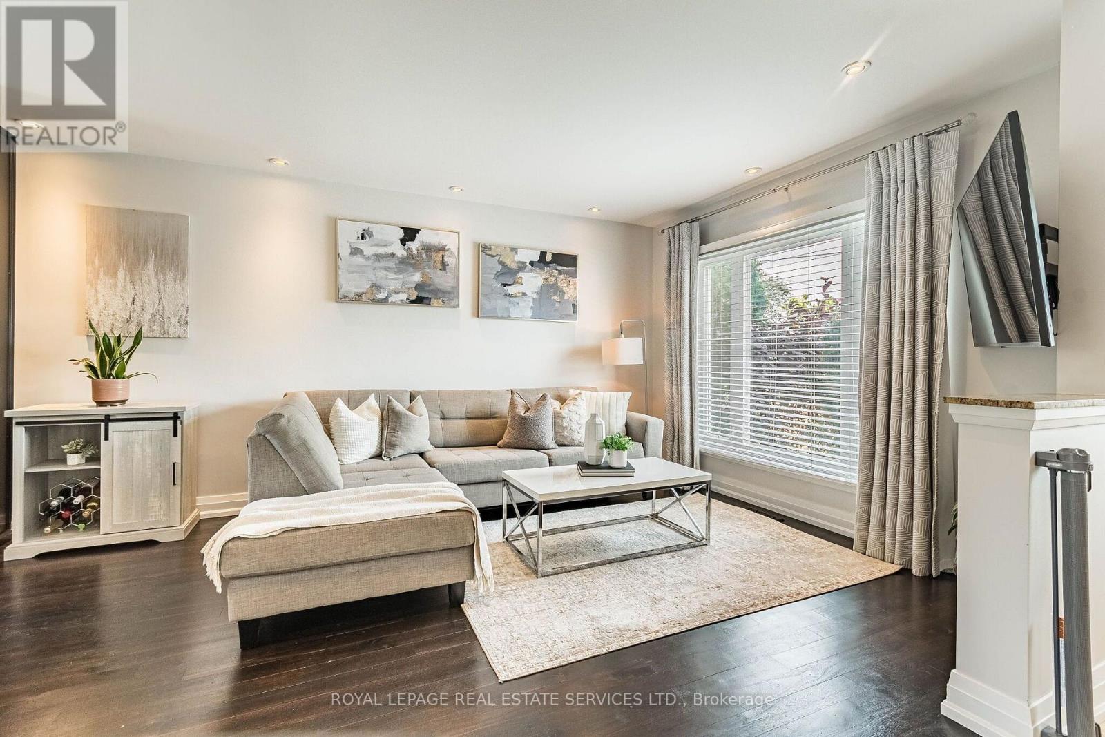 1192 Flagship Drive, Mississauga, ON