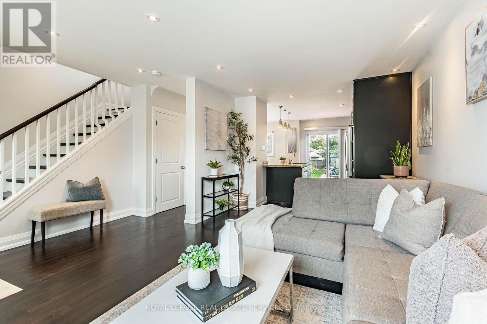 1192 Flagship Drive, Mississauga, ON