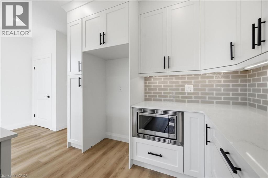 48 Melbourne Street, Hamilton, ON