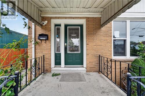 11 Selkirk Avenue, Hamilton, ON 