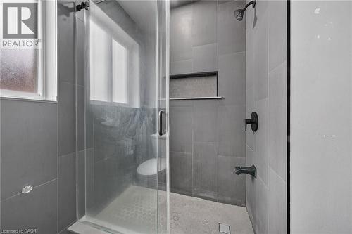3 piece - 11 Selkirk Avenue, Hamilton, ON 