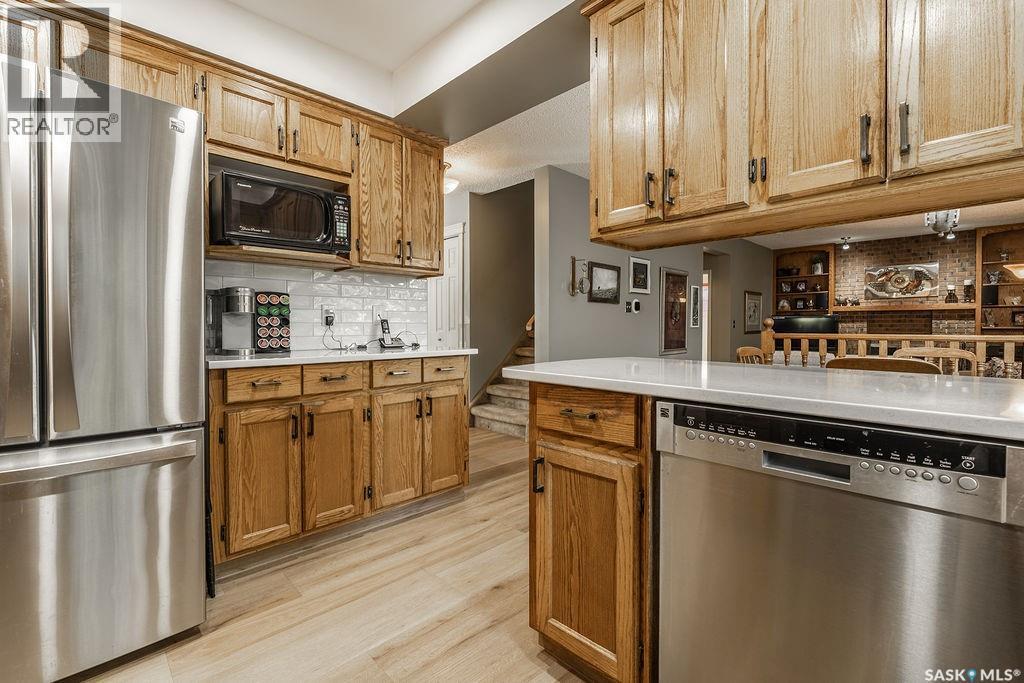 122 Wakaw Crescent, Saskatoon, SK
