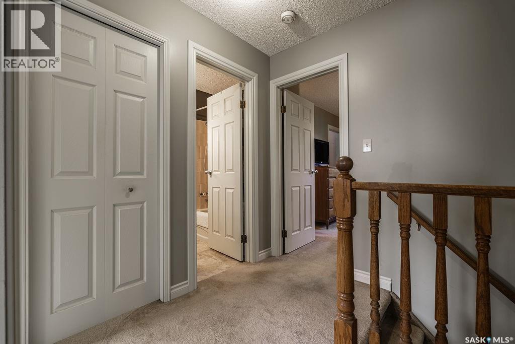122 Wakaw Crescent, Saskatoon, SK