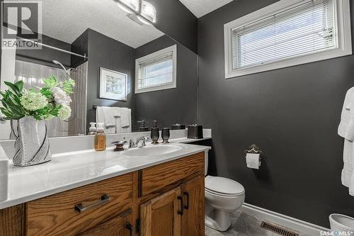 122 Wakaw Crescent, Saskatoon, SK 