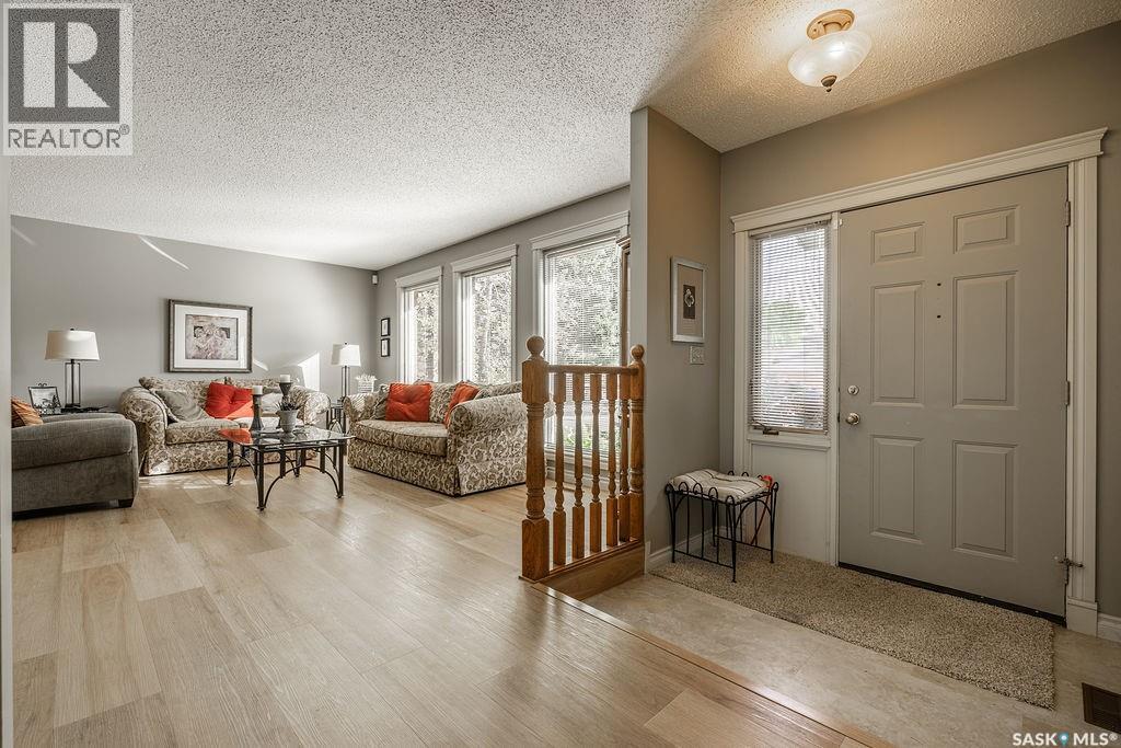 122 Wakaw Crescent, Saskatoon, SK