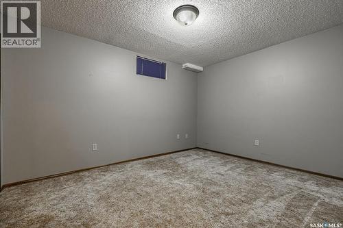 122 Wakaw Crescent, Saskatoon, SK 