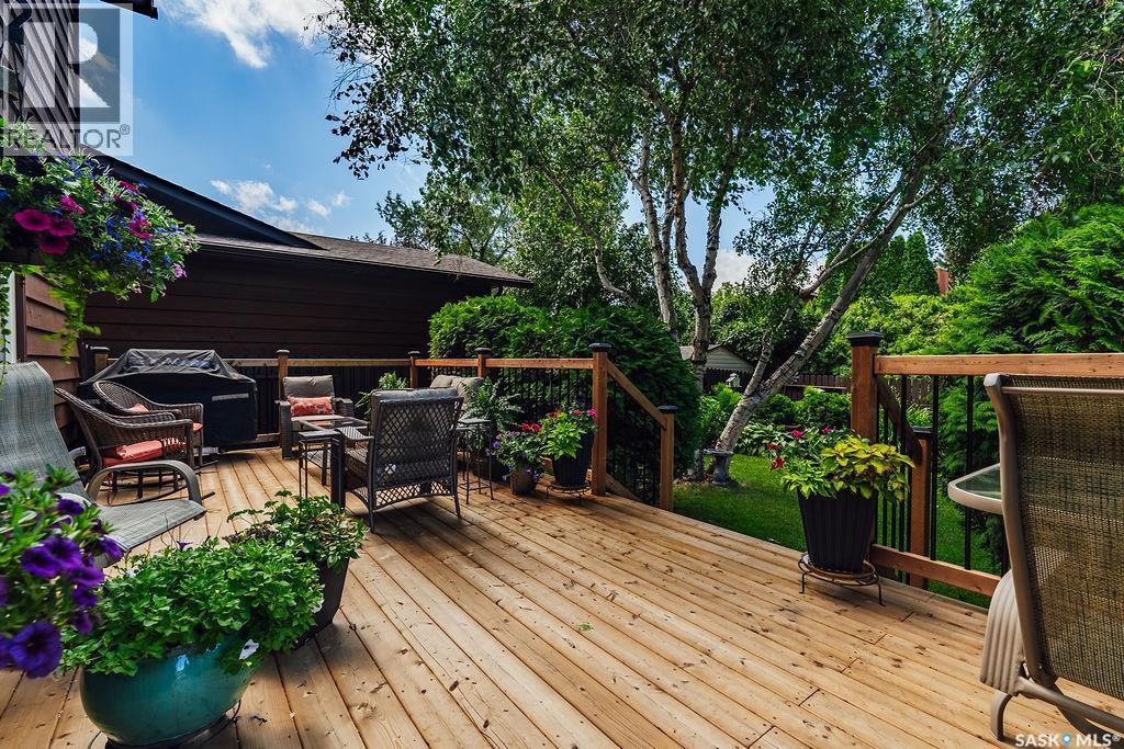 122 Wakaw Crescent, Saskatoon, SK