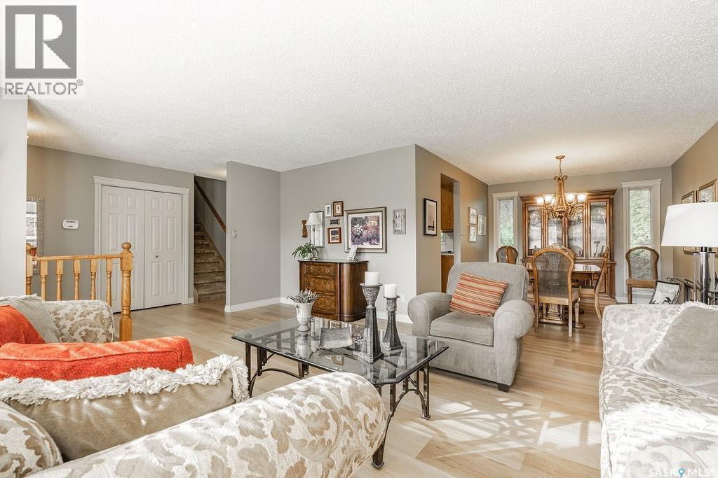 122 Wakaw Crescent, Saskatoon, SK